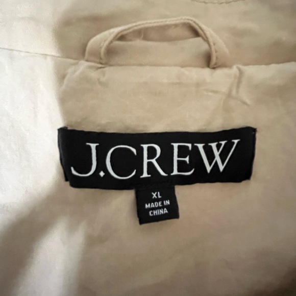 NWOT Jcrew 
Relaxed heritage trench coat in chino

BT324

LIGHT KHAKI

X-LARGE - Picture 11 of 14